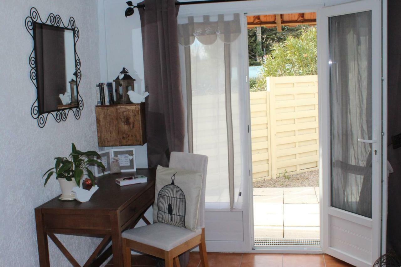 Bed and Breakfast La Colombe Tourrettes Exterior foto