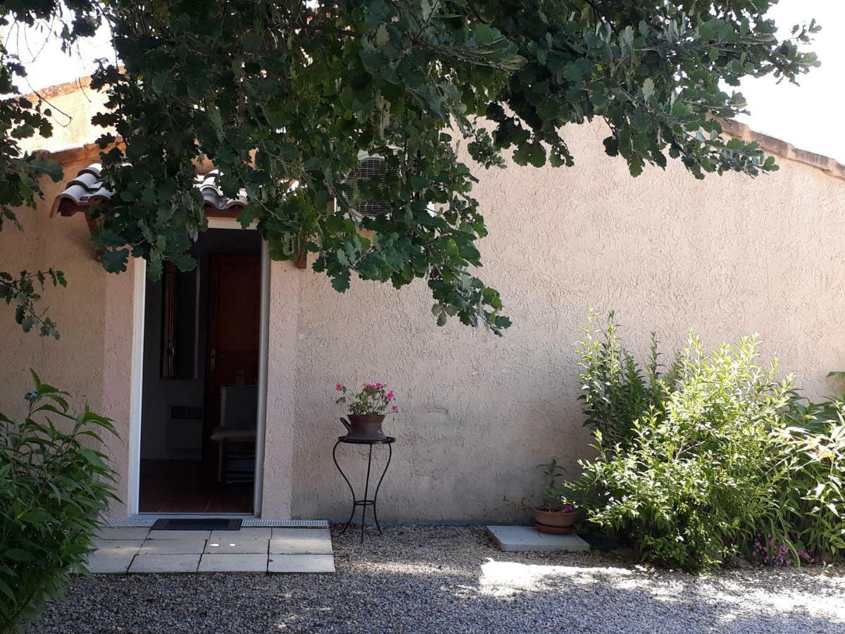 Bed and Breakfast La Colombe Tourrettes Exterior foto