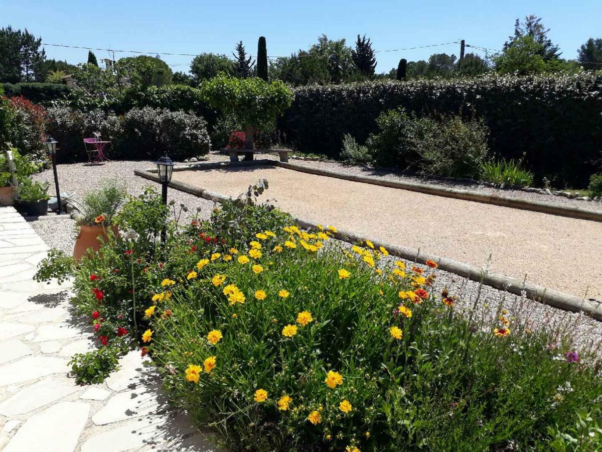 Bed and Breakfast La Colombe Tourrettes Exterior foto