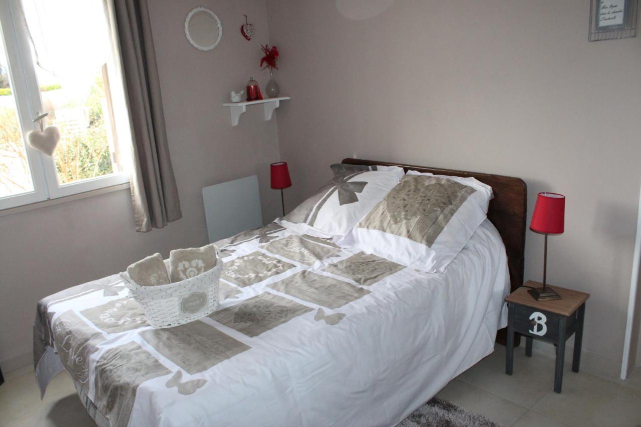 Bed and Breakfast La Colombe Tourrettes Exterior foto